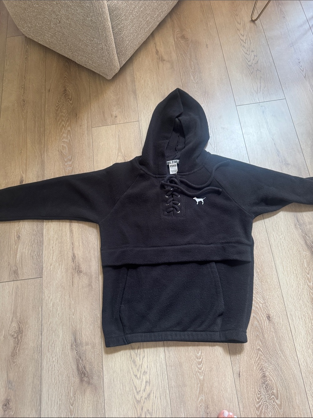 Kids black hooded top